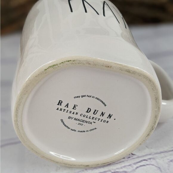 Rae Dunn PRAY Ceramic Mug - Picture 4 of 6